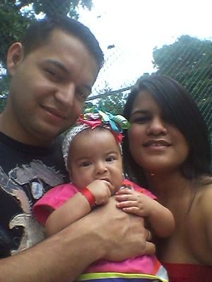 Mamá ,trabajadora,echa pa^lante..Defensora de los derechos humanos y la autonomía femenina!! FELIZMENTE CASADA,Y ERRADICADA EN LA  ALOCADA CIUDAD DE CARACAS...