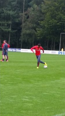 psv  motorcross visse voetbal                 gitaarspele