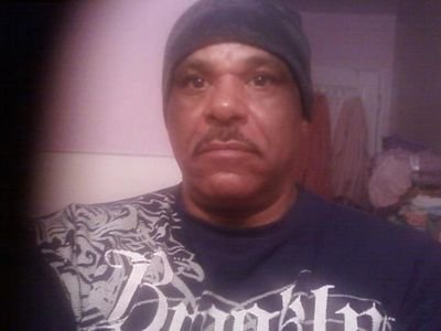 cb74brown's profile picture. 