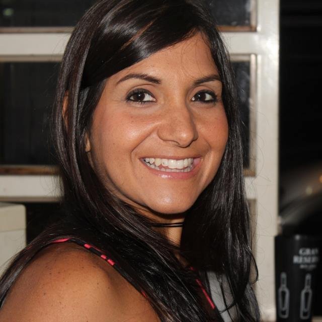 Migdaler Acosta: Ella padeció de cáncer y aunque ya no esté, continuamos ayudando al que lo requiera! Apóyanos en la difusión de información.
