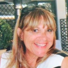Boutique artist management / Animal lover & activist / Mum / Grandma.
Instagram: http://t.co/wW7T98K2ad