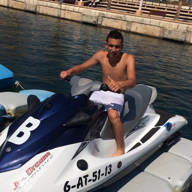#TEAMOM ⚪️🔵
