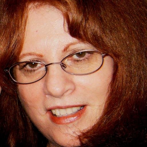 Healthcare marketing and quality consultant, strategist. Love mktg, SoMe, learning! Seeker of possibilities. I take joy in exceeding expectations. Personal site
