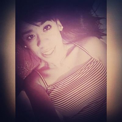 She is a well quality and defect, and every way Hers is an emotion.. ♫♫♫ http://t.co/6zTmyPyJGS ♔