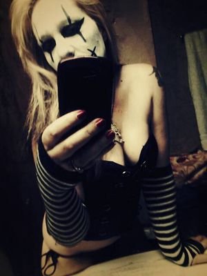 candycarnage56's profile picture. 