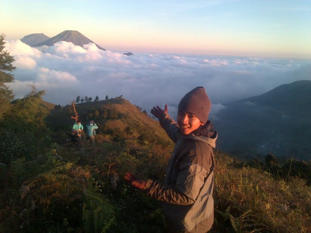 Hanya bisa menahan ..