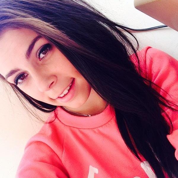 RomijaBaranova's profile picture. Ņepoņel, a gde vaw kompot?