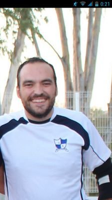 Sevillano y Bético. Me gusta ser Portero.      Pazaskí? #pongaunporteroensuvida