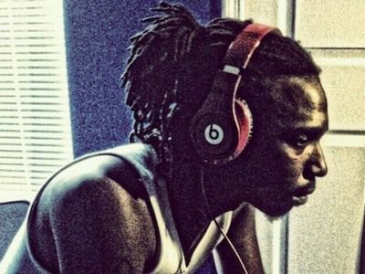 artist /ghostwriter/ industry artist/ya fav rapper fav rapper email @ youngzoe4@gmail.com