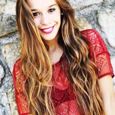 NereacmaNerea's profile picture. Geroa aldatuz ilusioz betez, geure ametsak egi bihurtzen. Izar bakoitza istorio bat, istorio bakoitza irribarre bat, 26