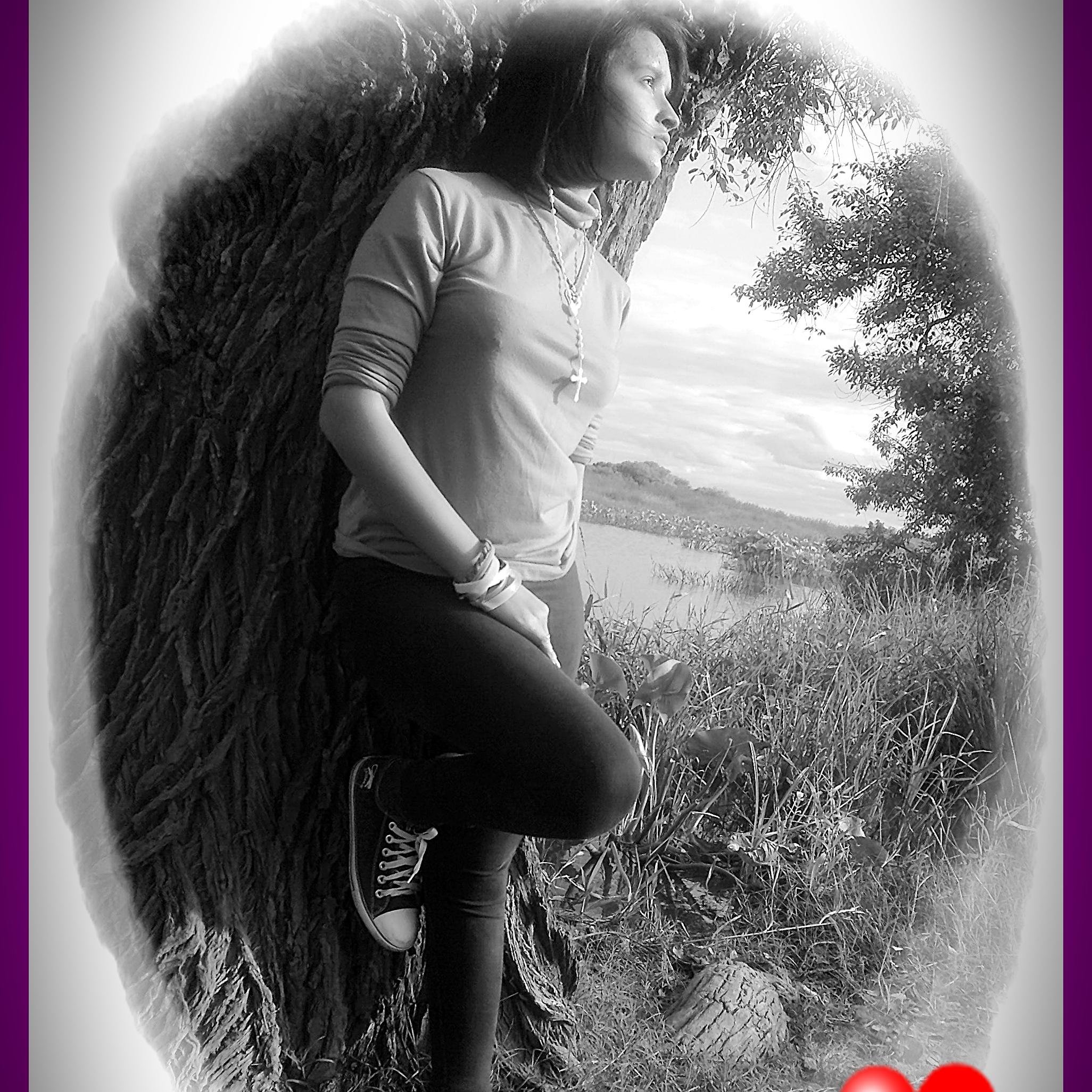 Soy como soy el que me kiero me kiere y el que no bueno me da igual.. Nunca vy a cambiar :D