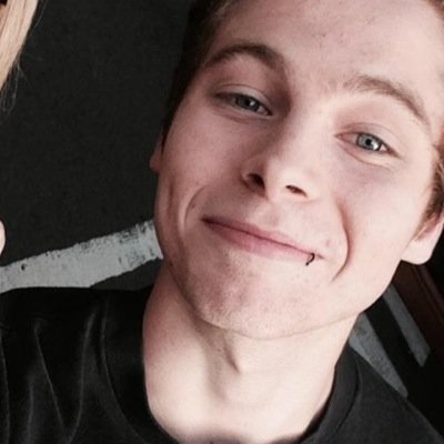@5sosfollowalarm :) @intrepidhoran