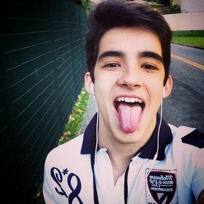 Não da pra definir meu amor por você em 160 caracteres ! - @_jvictorpires

                  Criado em 2/11/2012..s2 ʚiiɞ