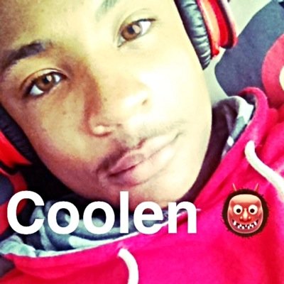 Senior at Newhaven •lil homie wit speed 18 •both handz on the 12 like midnight  •single.