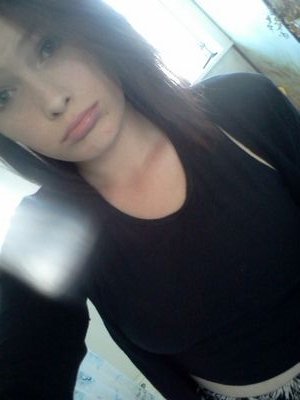 Was formally @baileysavagex                                  16 years old.