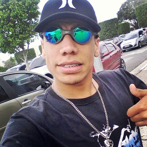 Faço o q faço sou o q sou