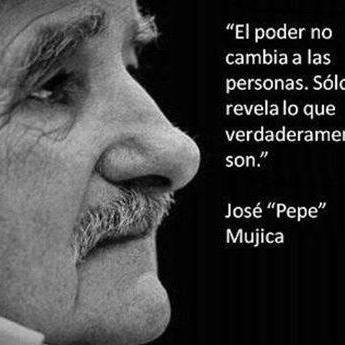 Viajera sin remedio, apasionada y con el corazón lleno de cada lugar que he visitado. Ya saben lo que dicen de los RT Sigo migración y A.Latina Lbarros@efe.com