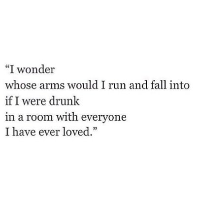 5SOS.Starbucks.Janoskians. Sleeping with sirens. All time low. Nirvana. Blink-182. Panic! At the disco. Mayday parade. EP!