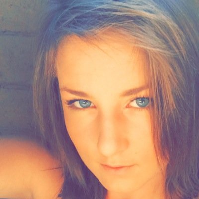 jilleaune's profile picture. There's something wild about you, child, that's so contagious...