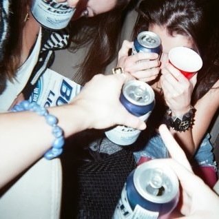 21, college, shots to the head. I only fuck with a broke bitch. LETS RAGE.
9/4/2014