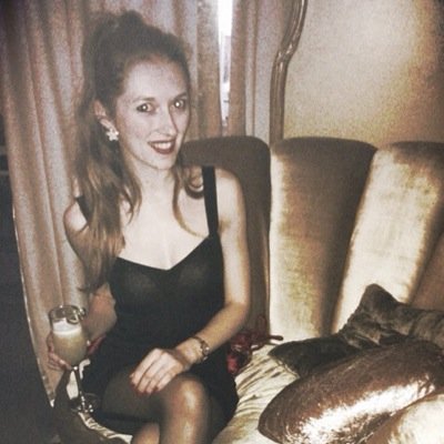 Di__Pop's profile picture. Interests: love, politics, Law, business, yoga & more