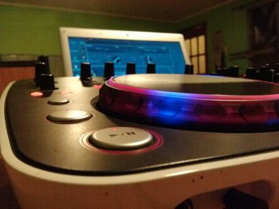 desde Ovalle a Antofagasta. Soy de signo Tauro··· fanatico de la MUSICA Electronica ,Reggaeton ,Bachata ,Dubstep ,Pop , Cumbia .....Forever Remixes.