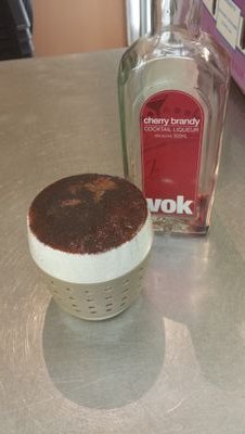 HospoUncutlery's profile picture. An uncut insight into the life of a small business owner in the hospitality industry.