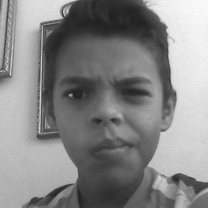 Dj Chucho Venezolano de corazon directioner´s boy y amante del electro changa visiten mi sitio wed http://t.co/VMrOk96YEP
