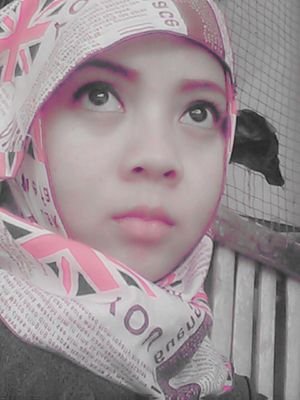 IZINKAN AKU MENCINTAIMU DENGAN CARAKU ( кαяєηα αкυ вєявєdα )
