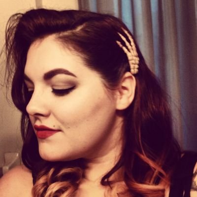 samsamisamantha's profile picture. I sell sex toys and I'm passionate about pinup. Pinup, beards, and sass.