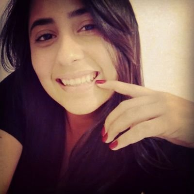 A vida nos ensina o verdadeiro valor de algumas pessoas, e a verdadeira face de outras.