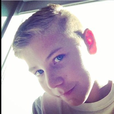 Hey follow me on twitter, and on instagram! my instagram is i_am_not_chase,