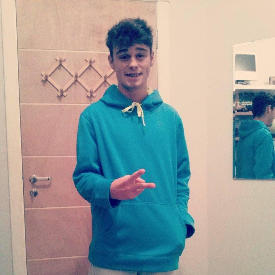 Santos11Eduardo's profile picture. 