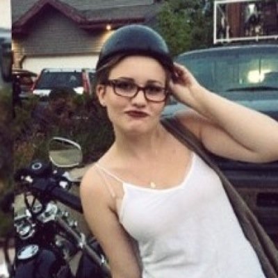 dariaadd's profile picture. 