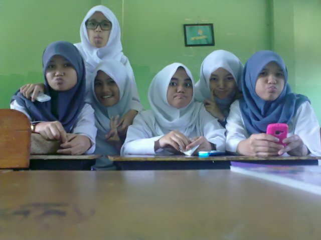 @indiramonika @IstiwRahayuN @MirandaTohir @NandaDevianaP @MethaAH #SellaAnanda #WulanIndriAryani 01062013♥