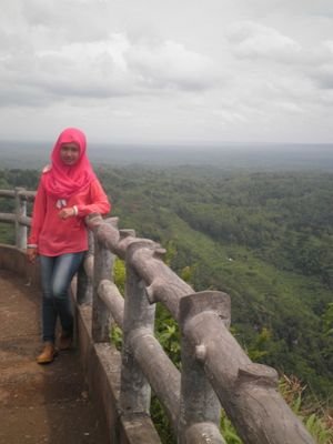 hidup ini penuh rintangan, kita harus mampu melalui rintangan itu jika kita inggin berhasil