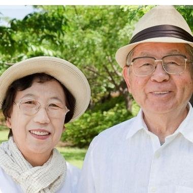 MySeniorDate's profile picture. Senior Friends Date is where local single seniors meet for casual, friendly online dating. Dating that starts with friendship! http://t.co/WyJwvq35Xa #seniors