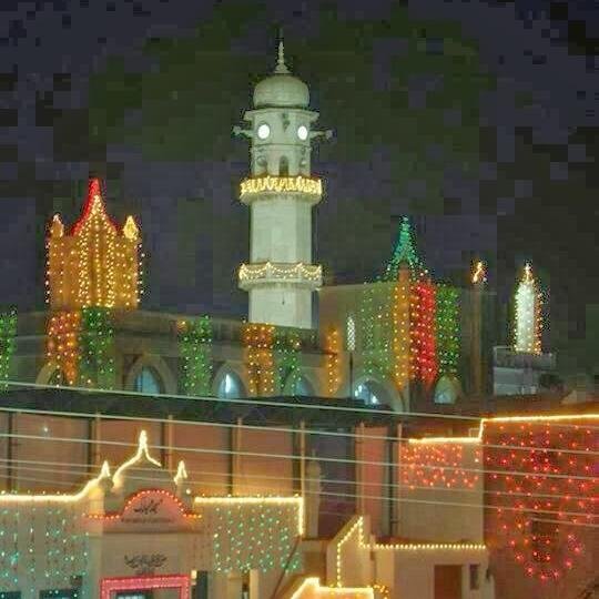 Ahmadiyyat Zindabad ! Zindabad..A twitter linking everyone to be followed & Devoted entirely to fullfillment of Revelation Mirza Ghulam Ahmad Ki Jay