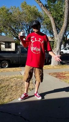 zezza_925's profile picture. 