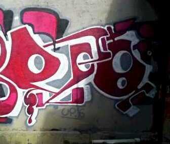 Graffiti writer, soy un mar profundo y mi profundidad es clara como el cielo. Gt: SatxrnO. Violence = Revolution