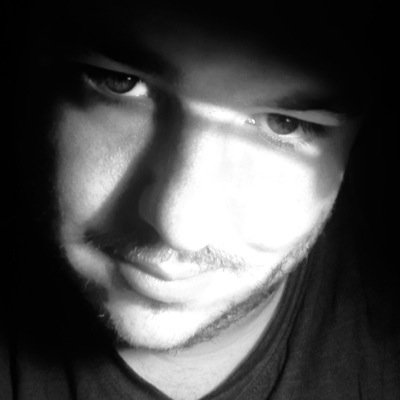 I am a 27 year old Stage Actor... And Director from Canada. I love music like One direction, katie perry ie ie big pop/ rock fan! and i love being on stage !