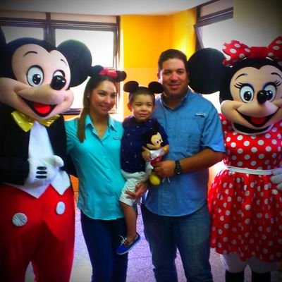 carlosraulgarc5's profile picture. 