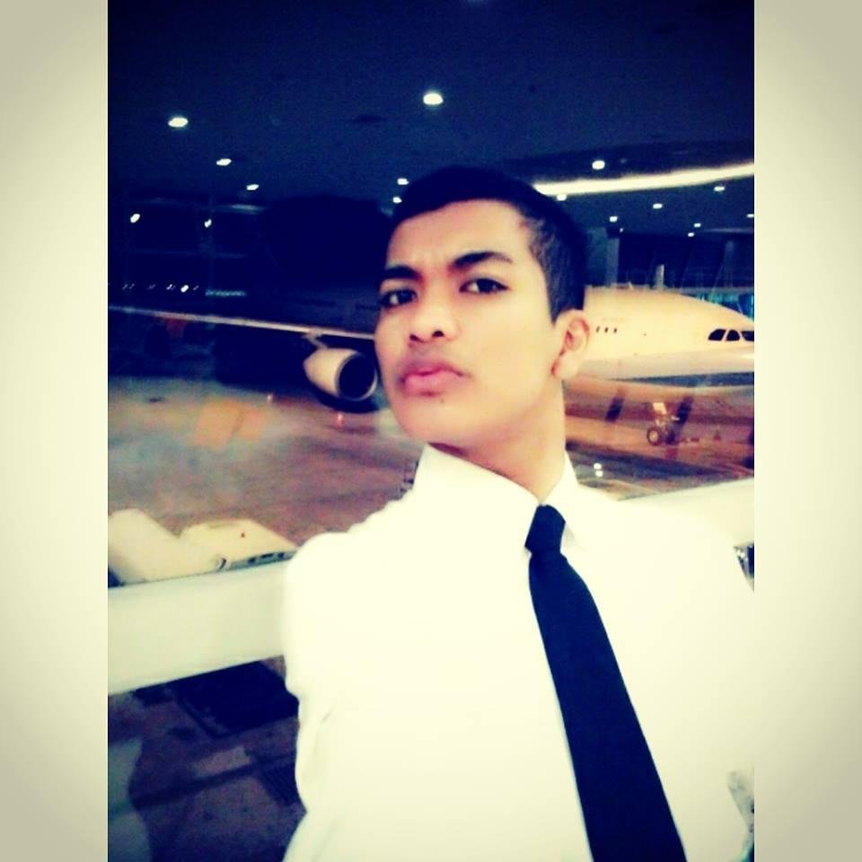 SEKOLAH TINGGI TEKNOLOGI KEDIRGANTARAAN (STTKD JOGJAKARTA ,GROUND HANDLING... Tuhan ini hidupku aku milikMu @GustiRandaJawak :D.) line 'gustiginting'