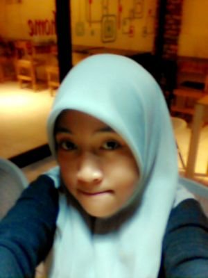 Krpy_16's profile picture. Indah Dwi Rahmawati | success in the doing not in the hoping|