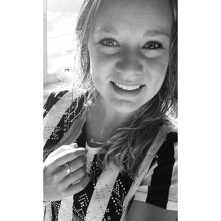 Never stop smiling. ♡