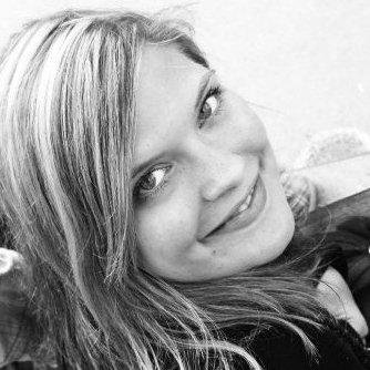 Online communicator, tech enthusiast, urban traveler.  Tweets in German, English & Denglish.