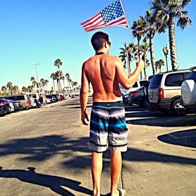 I love Jesus, fitness, sports and helping people! Follow me!