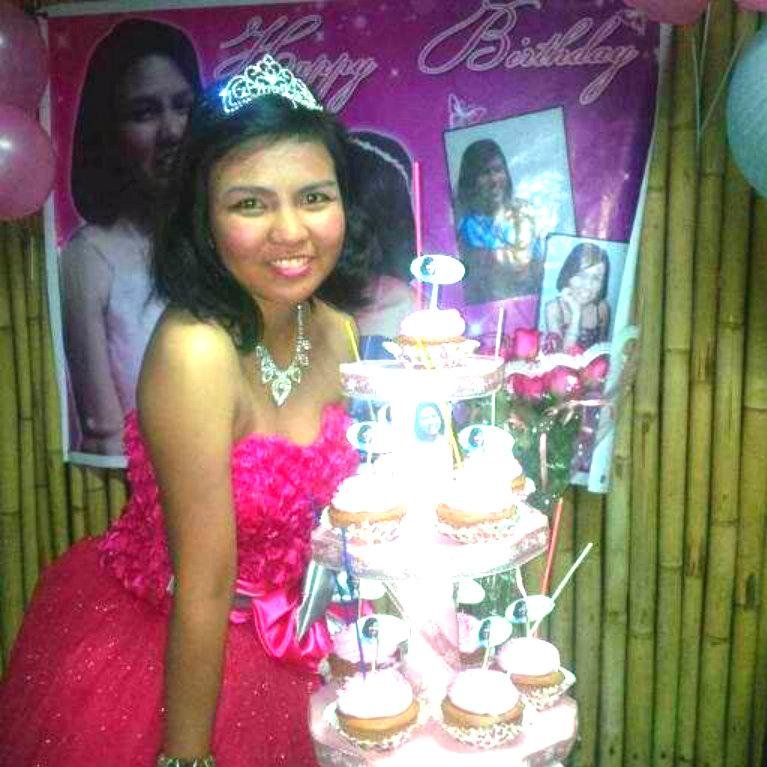 QCSCI X UP @UPstudent♥musiclover&pinklover♥drawer♥@olopscian♥@qcscihigh♥sec.1♥GOD'S PRINCESS♥ #englishteacher in the making♥a proud to be CHRISTIAN♥