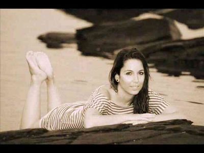 EvaUnikaa85's profile picture. 