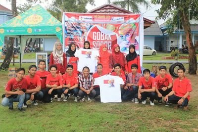 mencoba utk mnjd lebih baik lgi.. dan mencoba membuat bahagia ortu,keluarga,sahabat dan smua org di sekeliling ku :D